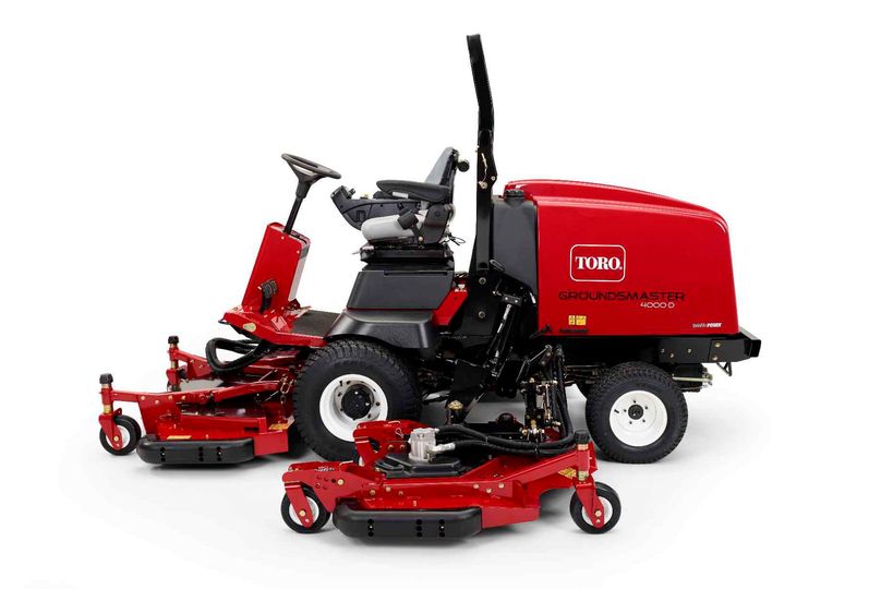 Toro Groundsmaster mower